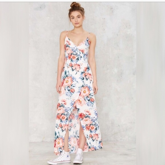 MINKPINK floral wrap dress - Picture 1 of 2